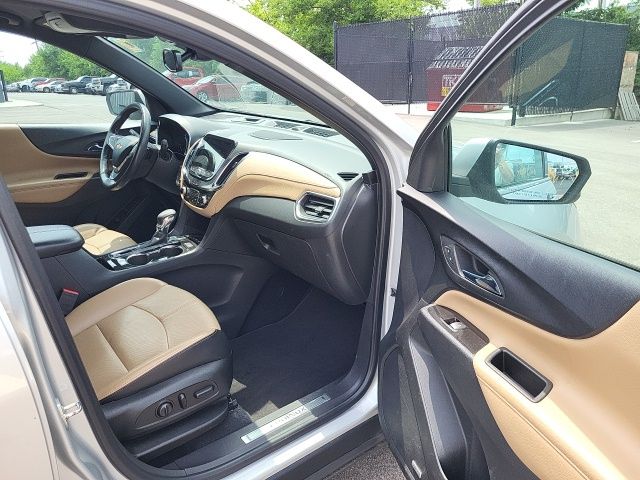 2022 Chevrolet Equinox Premier photo 11