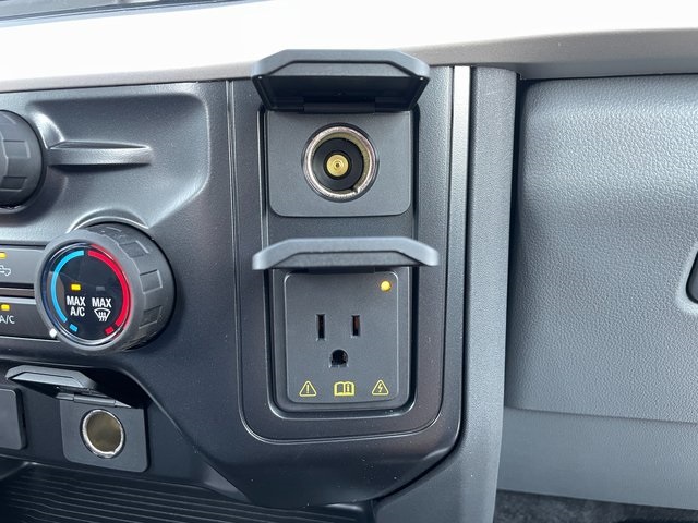 2025 Ford F-350 photo 24