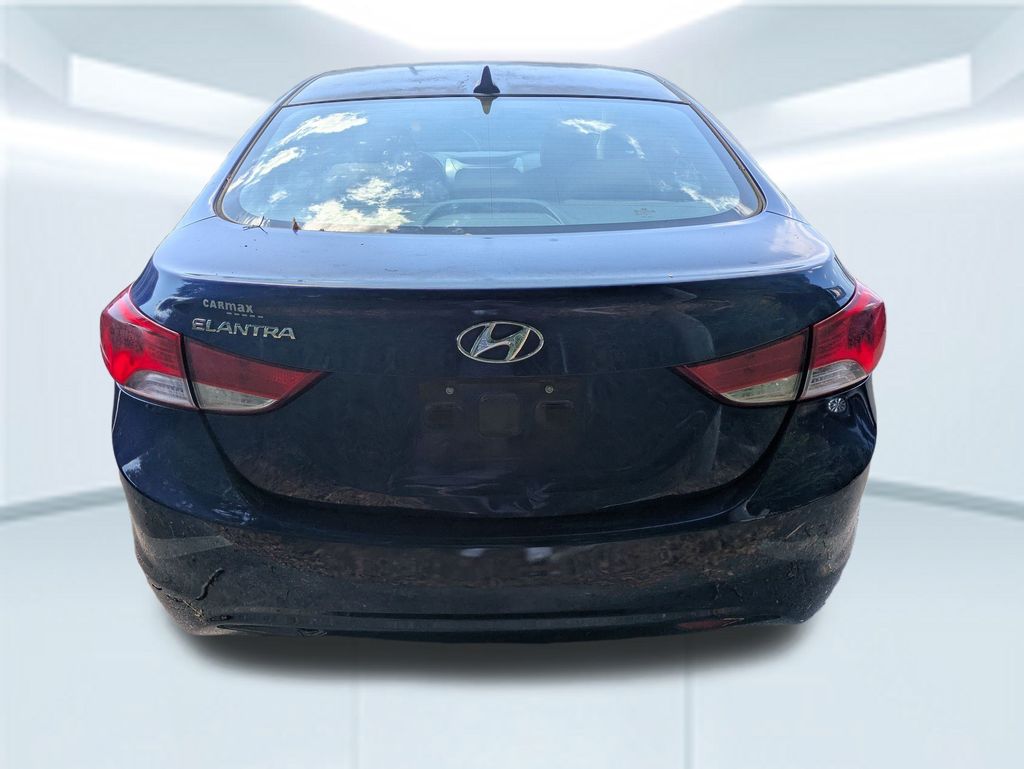 2013 Hyundai Elantra GLS photo 6