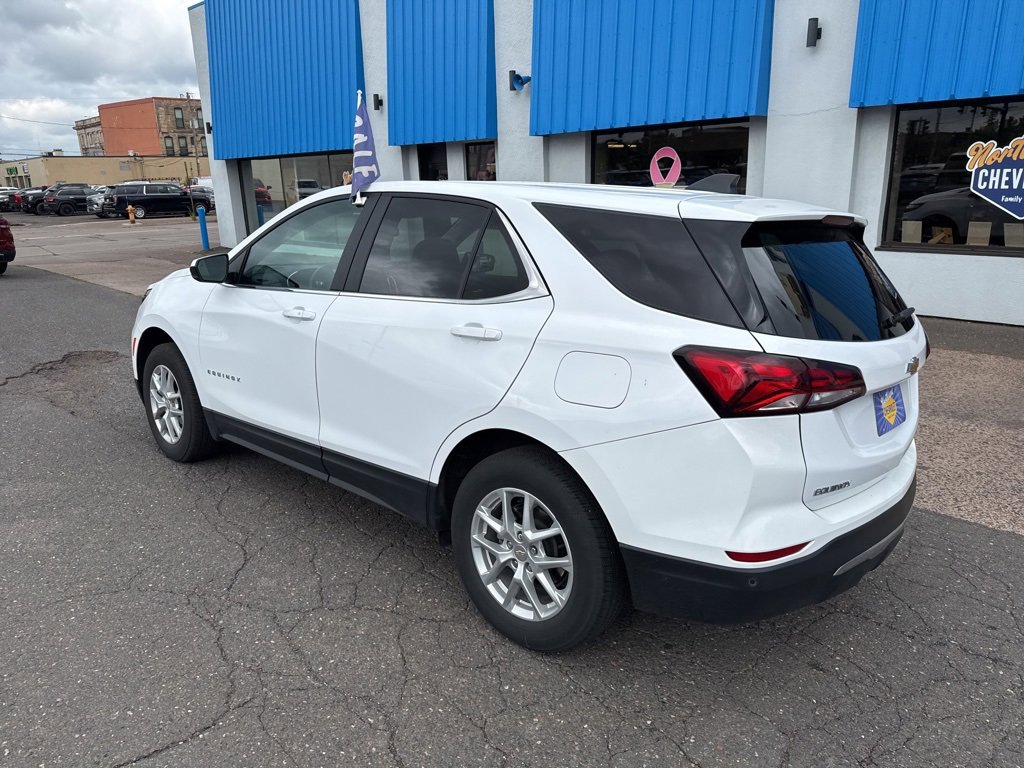 2024 Chevrolet Equinox LT photo 12