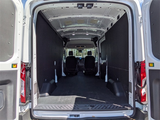 2025 Ford Transit Cargo Van photo 9