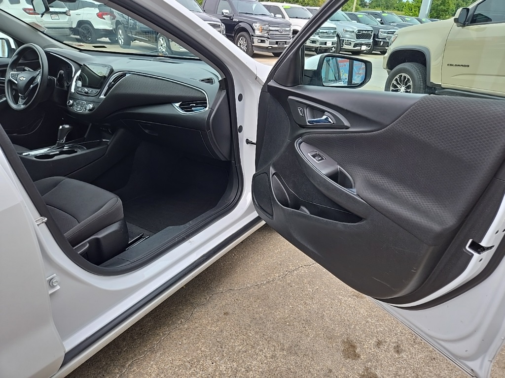 2020 Chevrolet Malibu 1LT photo 56