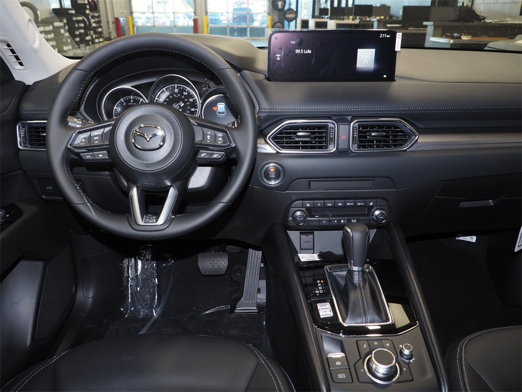 2025 Mazda CX-5 2.5 S Preferred photo 4