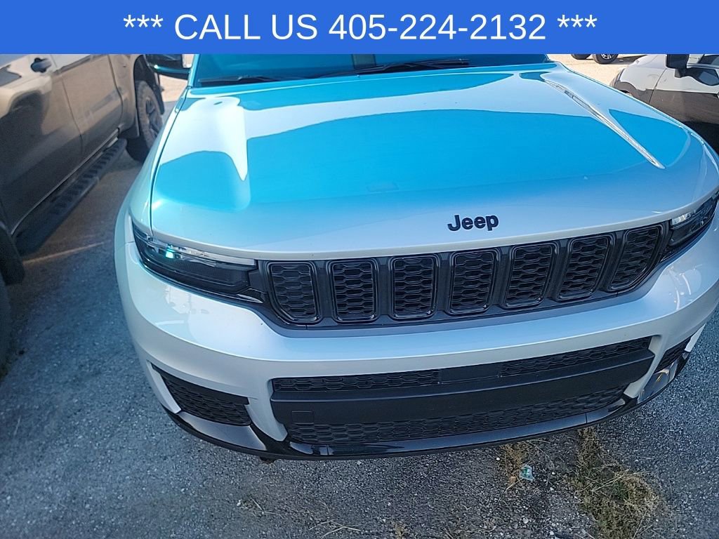 2024 Jeep Grand Cherokee Altitude photo 26