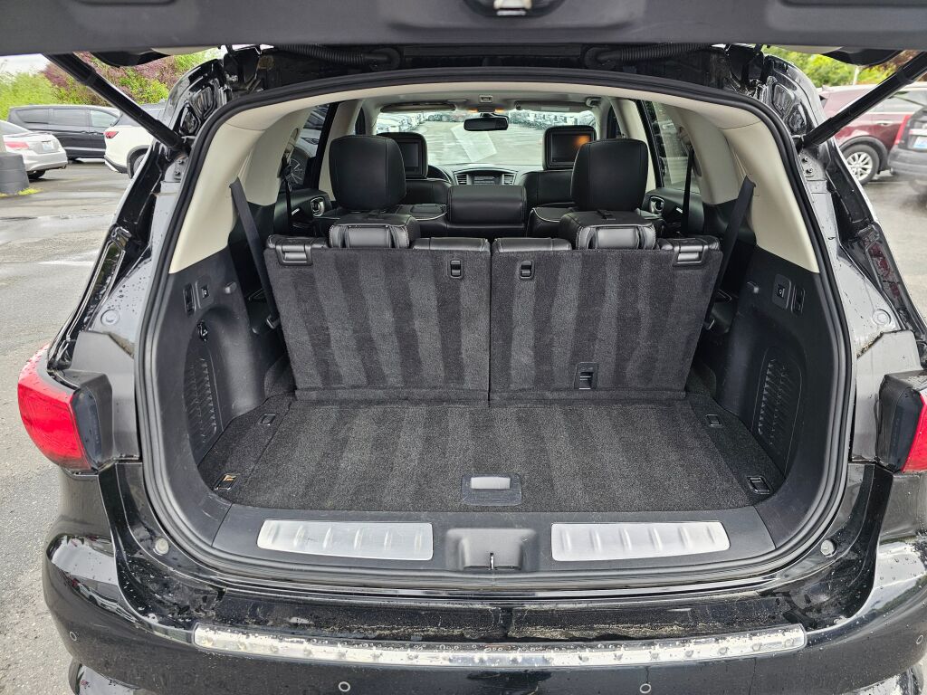 2017 Infiniti QX60 Luxe photo 17