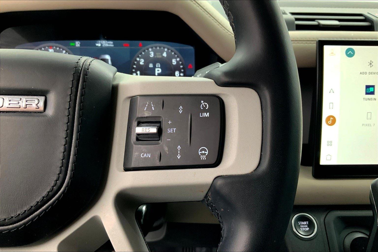 2022 Land Rover Defender X-Dynamic HSE 110 photo 22