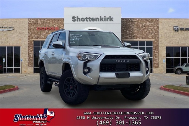 2021 Toyota 4Runner TRD Off-Road Premium's photo