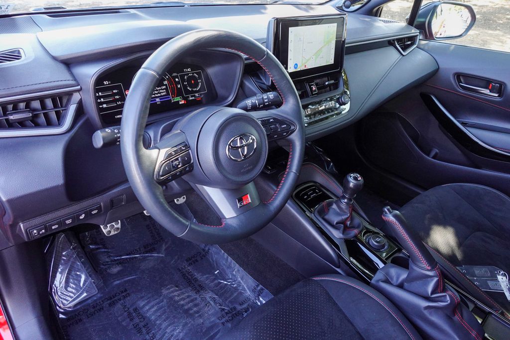 2025 Toyota Corolla GR Premium photo 14