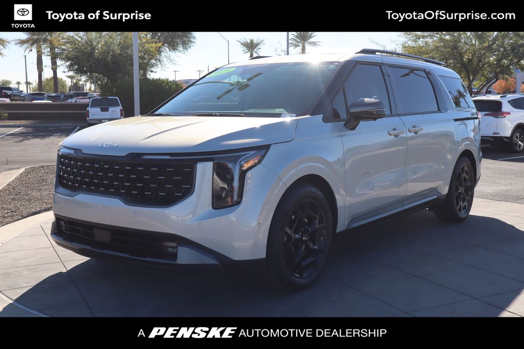 2025 Kia Carnival SX Prestige's photo