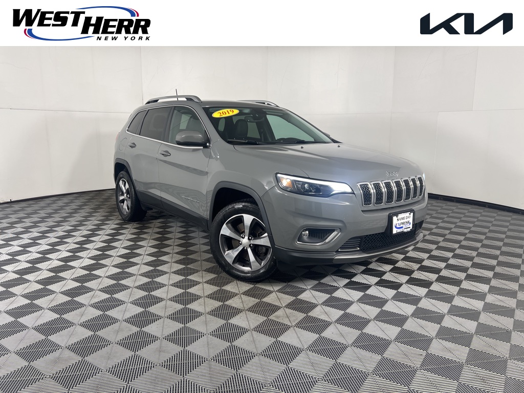 2019 Jeep Cherokee Limited's photo