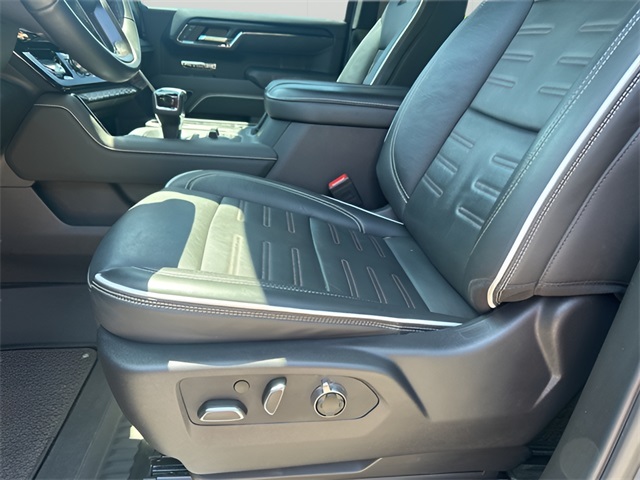 2024 Gmc Sierra 1500 AT4X photo 13