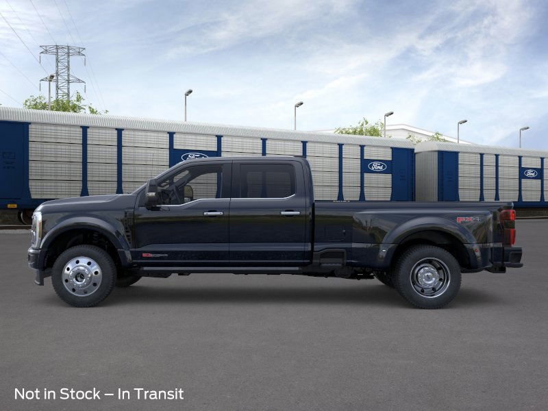 2026 Ford F-450 photo 4