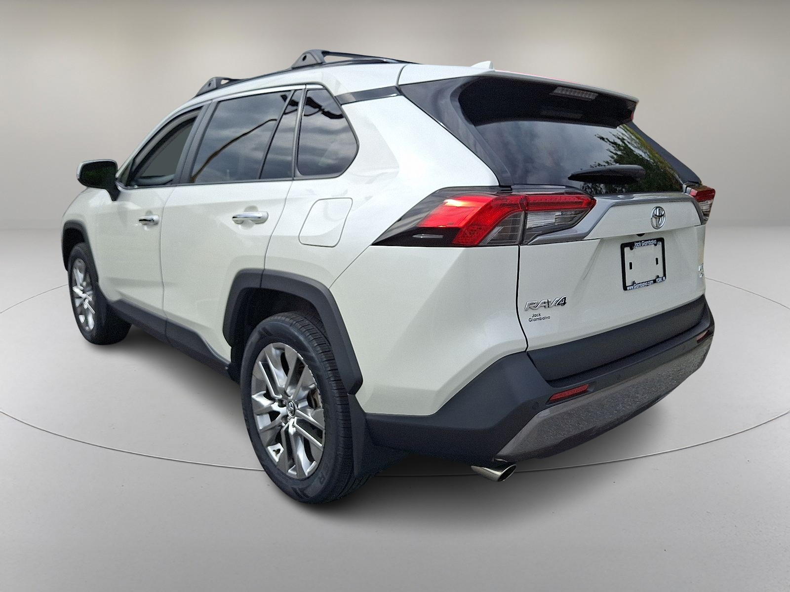 2021 Toyota RAV4 Limited photo 4