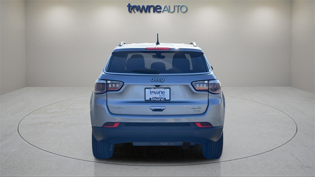 2019 Jeep Compass Latitude photo 4