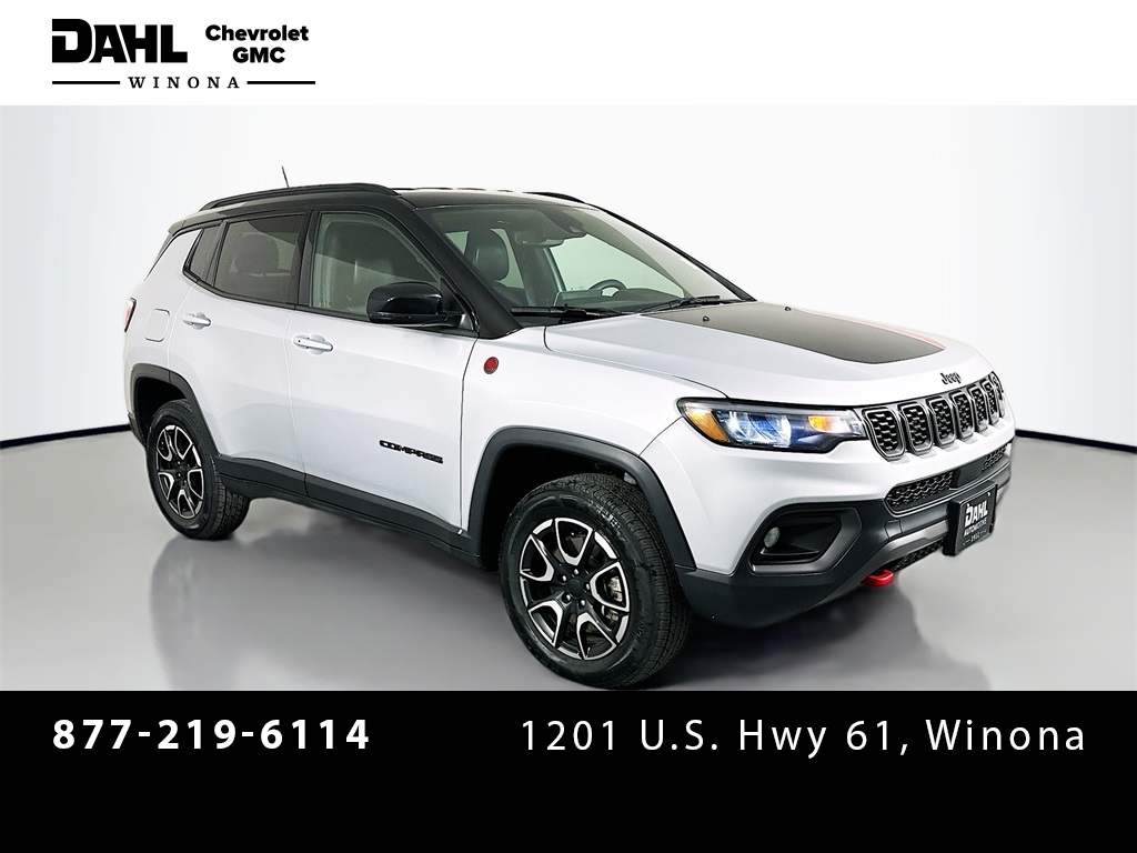 2024 Jeep Compass Trailhawk's photo