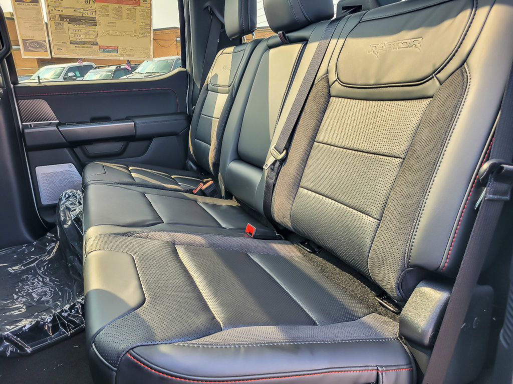 2025 FORD F-150 - Image 10