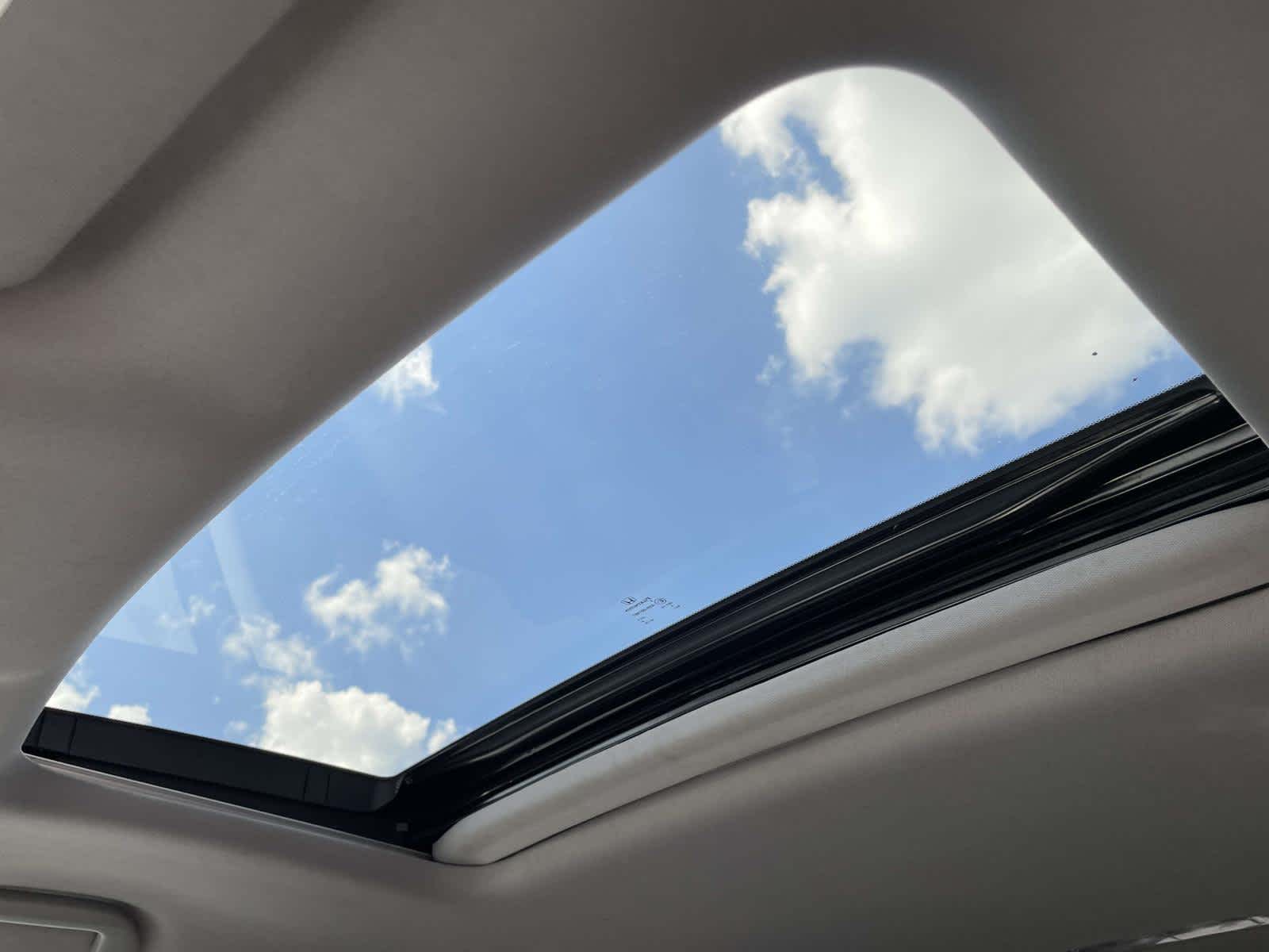 2022 Honda Pilot Special Edition photo 9