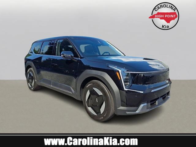 2026 Kia EV9 Light L/R's photo
