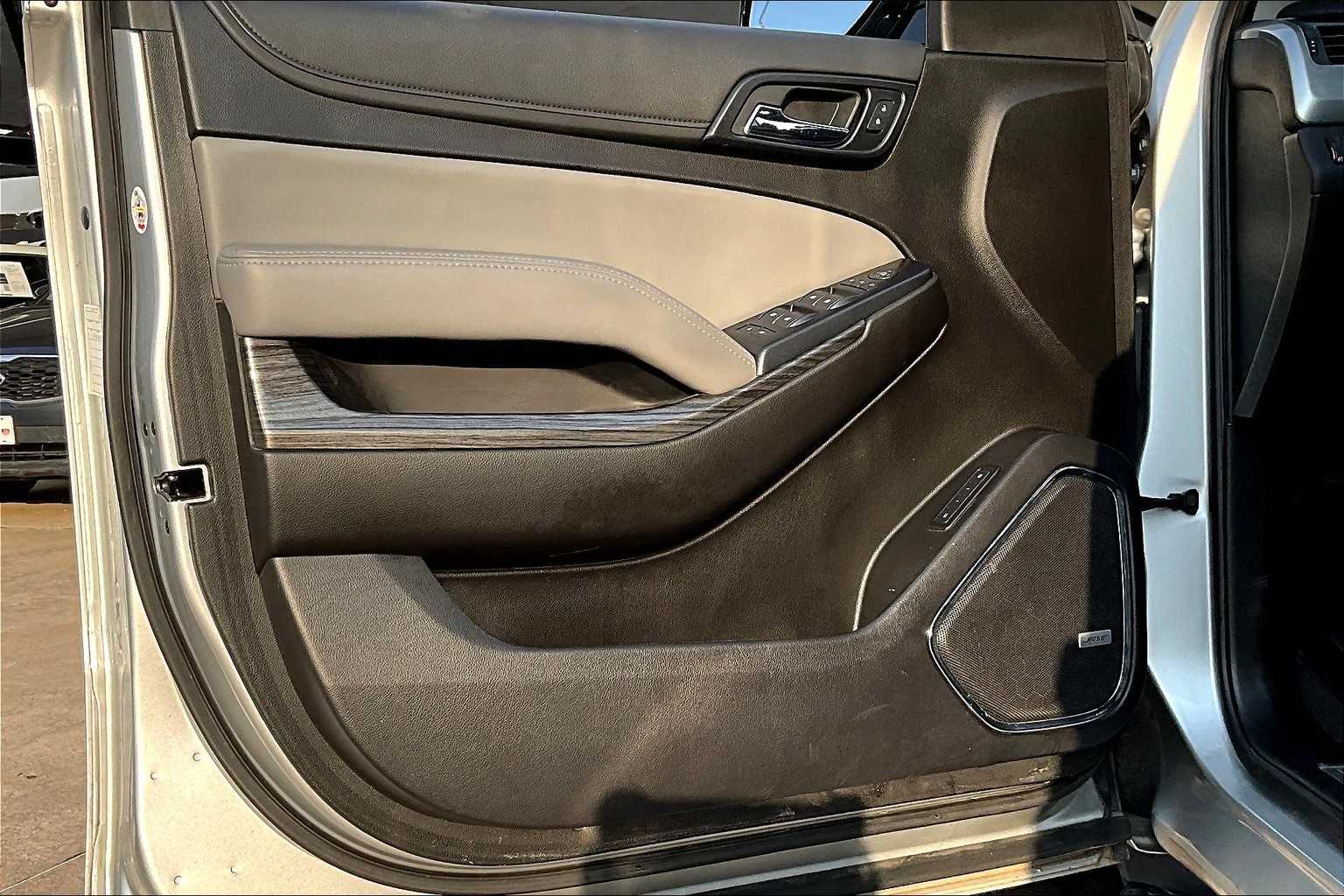 2020 Chevrolet Tahoe LT photo 20