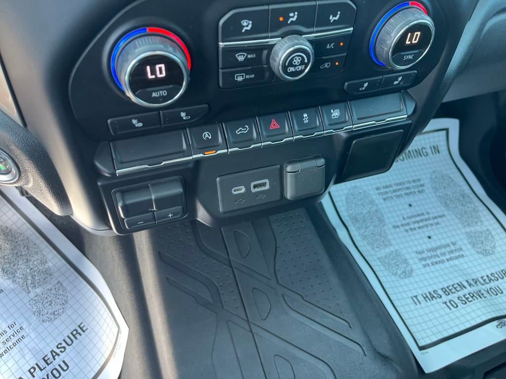 2021 Chevrolet Silverado 1500 LT photo 16