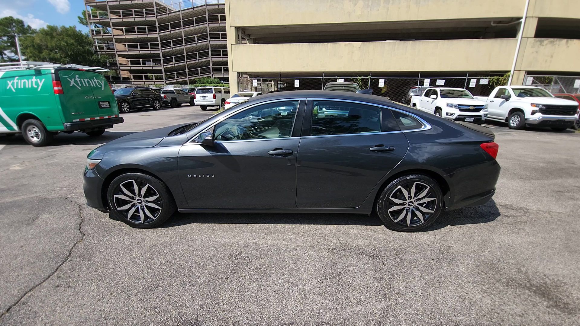 2016 Chevrolet Malibu 2LT photo 38