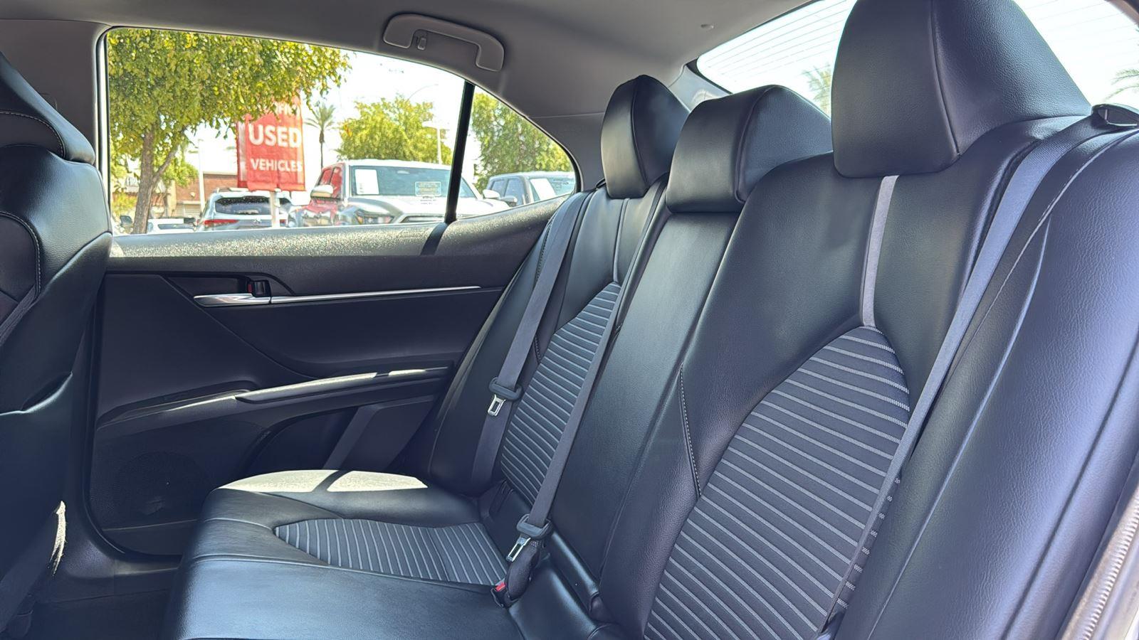 2023 Toyota Camry SE photo 25