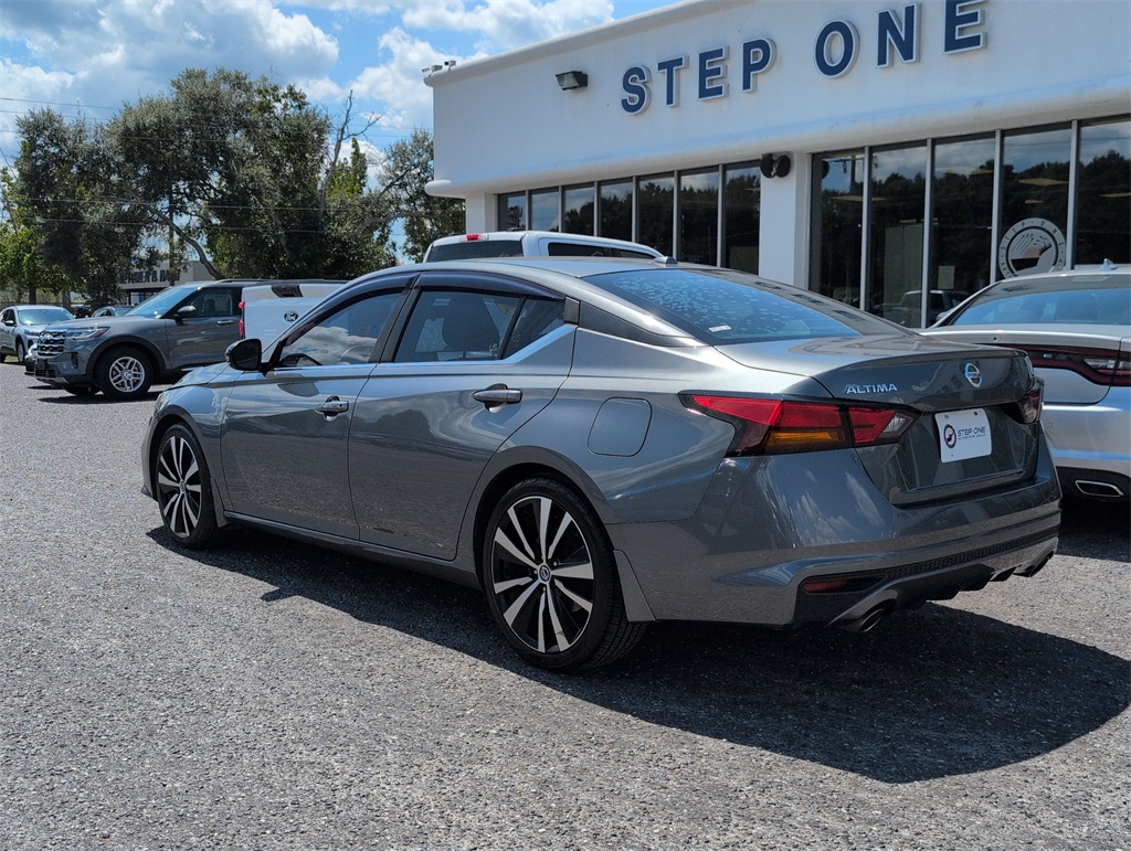 2019 Nissan Altima 2.5 SR photo 7
