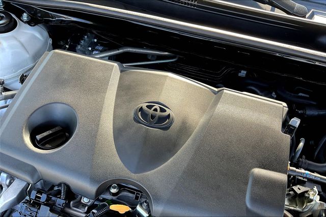 2023 Toyota Camry SE photo 32