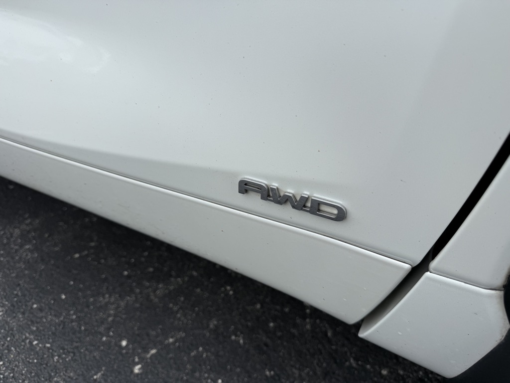 2021 Toyota Highlander Hybrid Limited photo 3