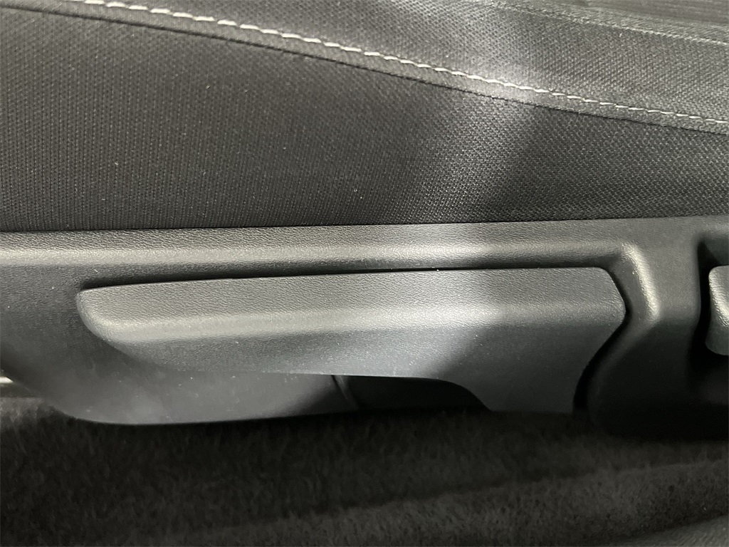 2024 Nissan Sentra SV photo 14