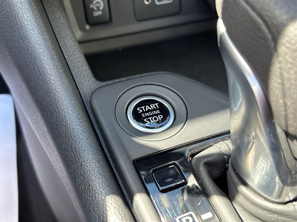 2025 Nissan Sentra S photo 25