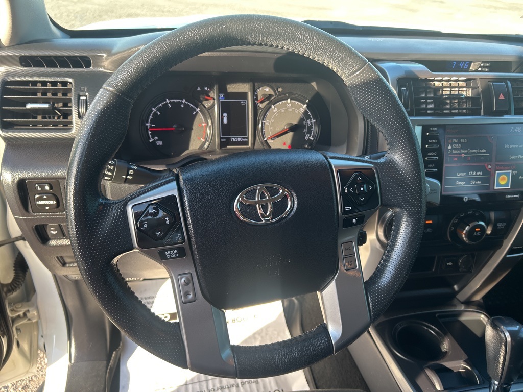 2021 Toyota 4Runner SR5 Premium photo 13