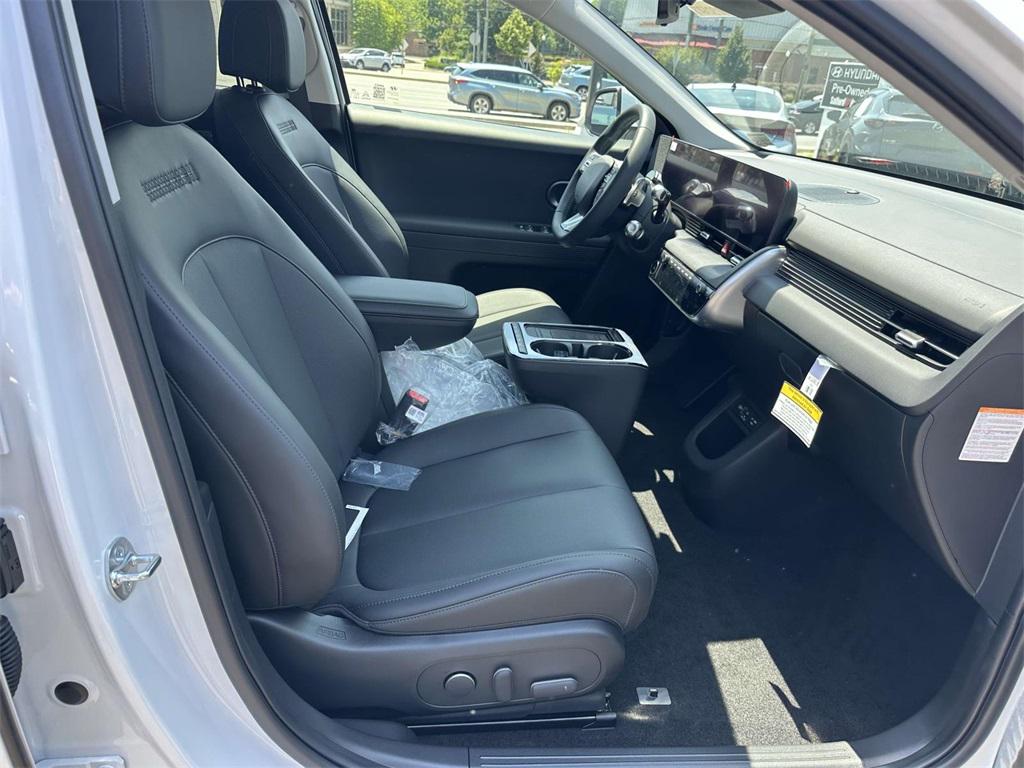2025 Hyundai Ioniq 5 SEL photo 14
