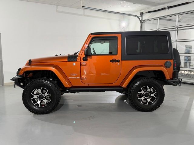 2011 Jeep Wrangler Sahara photo 4