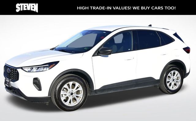 2025 Ford Escape Active's photo
