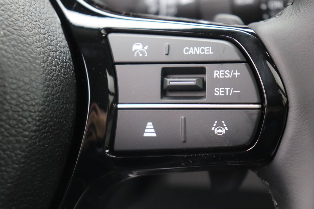 2025 Honda Pilot Touring photo 30