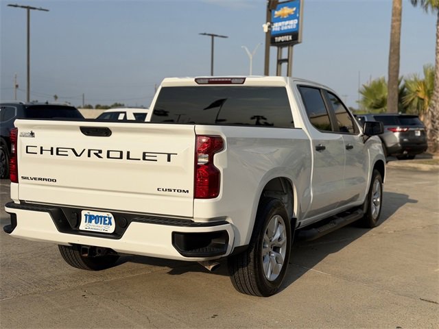 2024 Chevrolet Silverado 1500 Custom photo 3