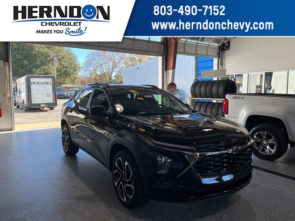 2026 Chevrolet Trax RS's photo