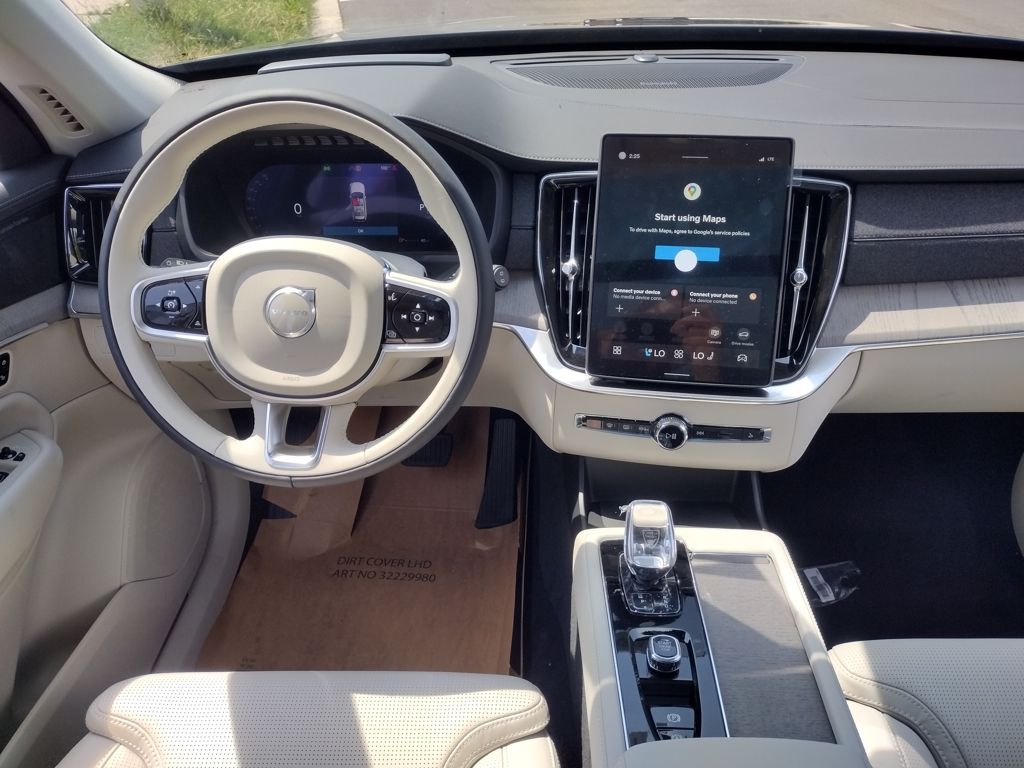 2026 VOLVO XC90 - Image 30