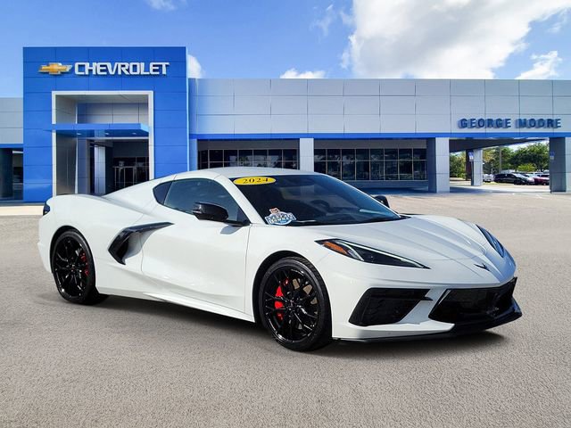 2024 Chevrolet Corvette 2LT's photo
