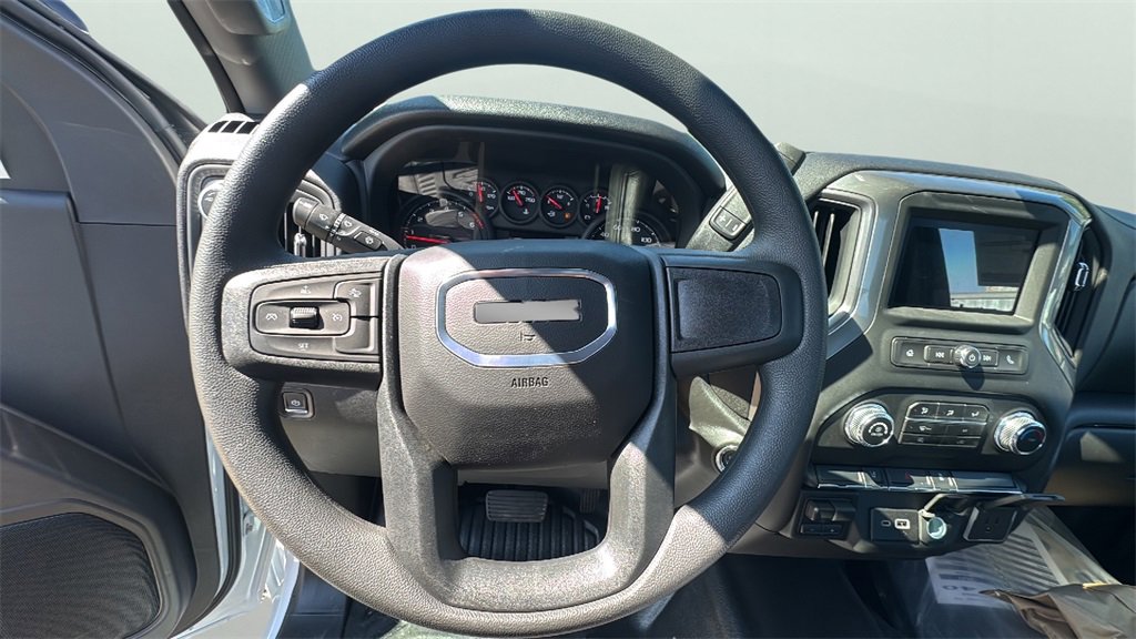 2026 Gmc Sierra 3500 HD Pro photo 9