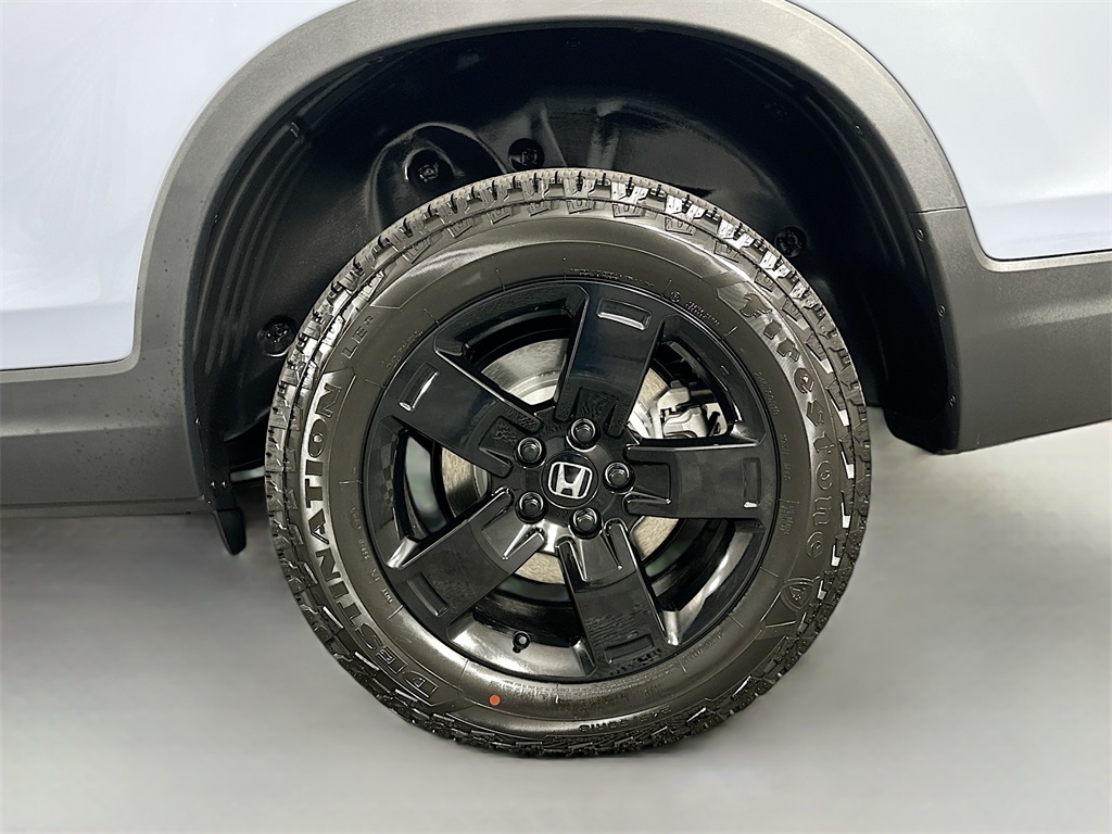 2025 Honda Ridgeline Black Edition photo 30