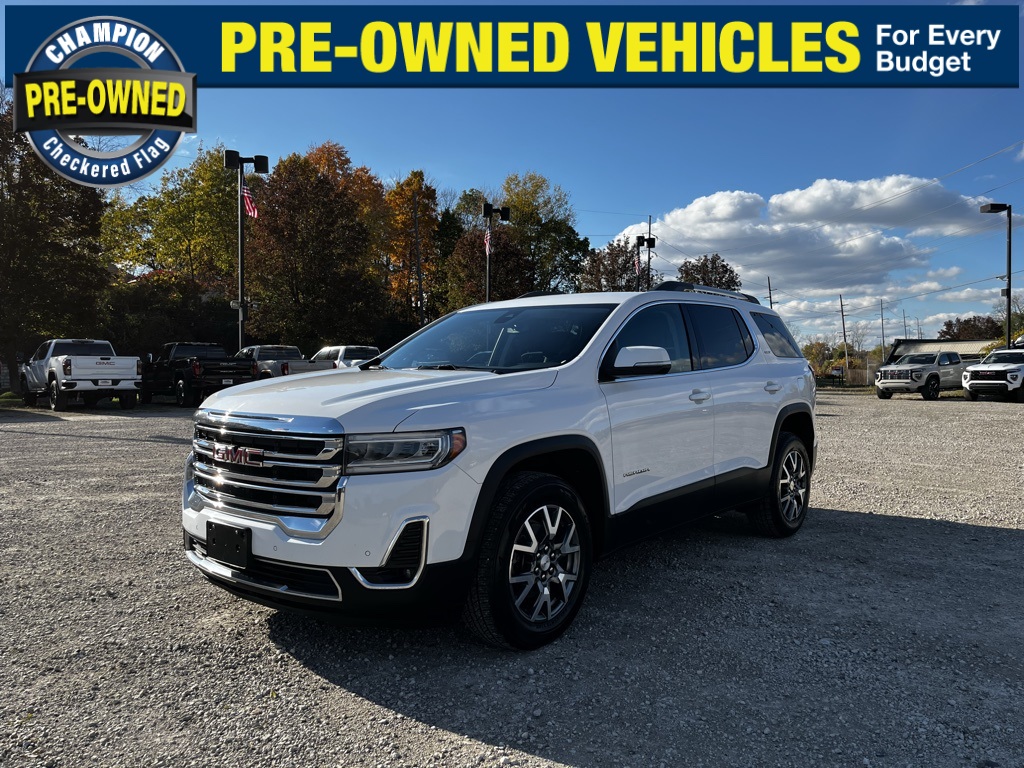 2023 GMC Acadia SLT's photo