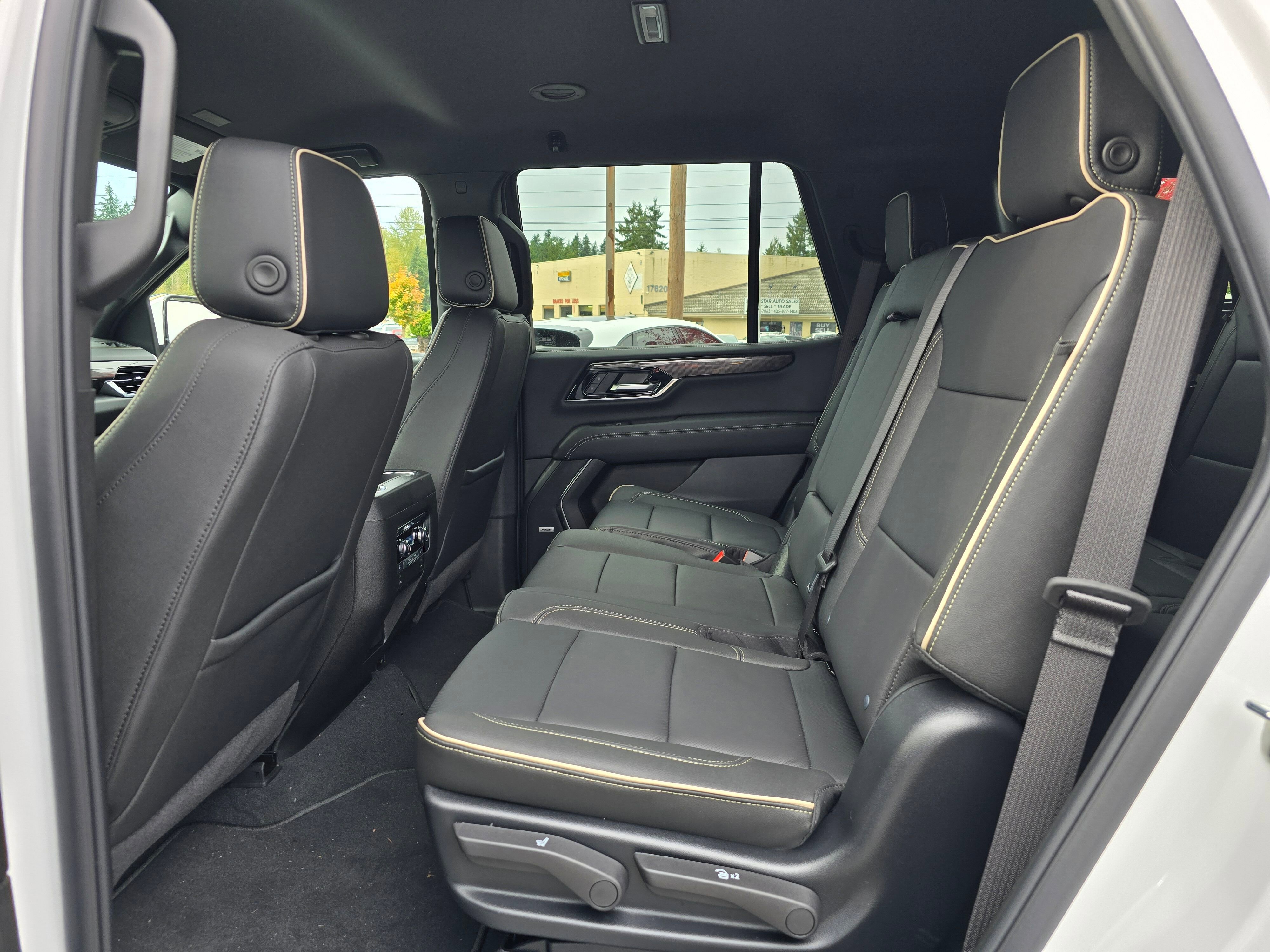 2026 Gmc Yukon photo 3