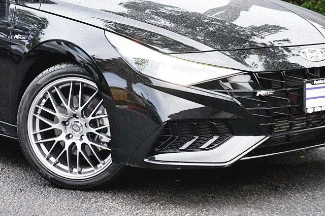 2023 Hyundai Elantra N Line photo 3