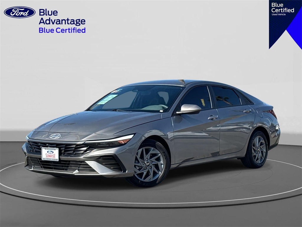 2024 Hyundai Elantra Blue