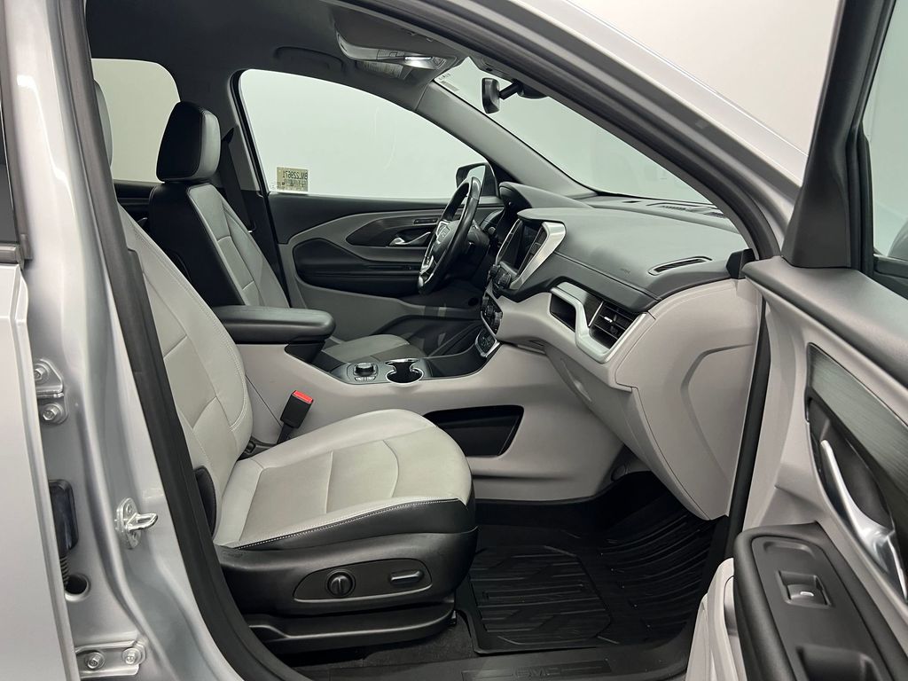 2022 Gmc Terrain SLT photo 24
