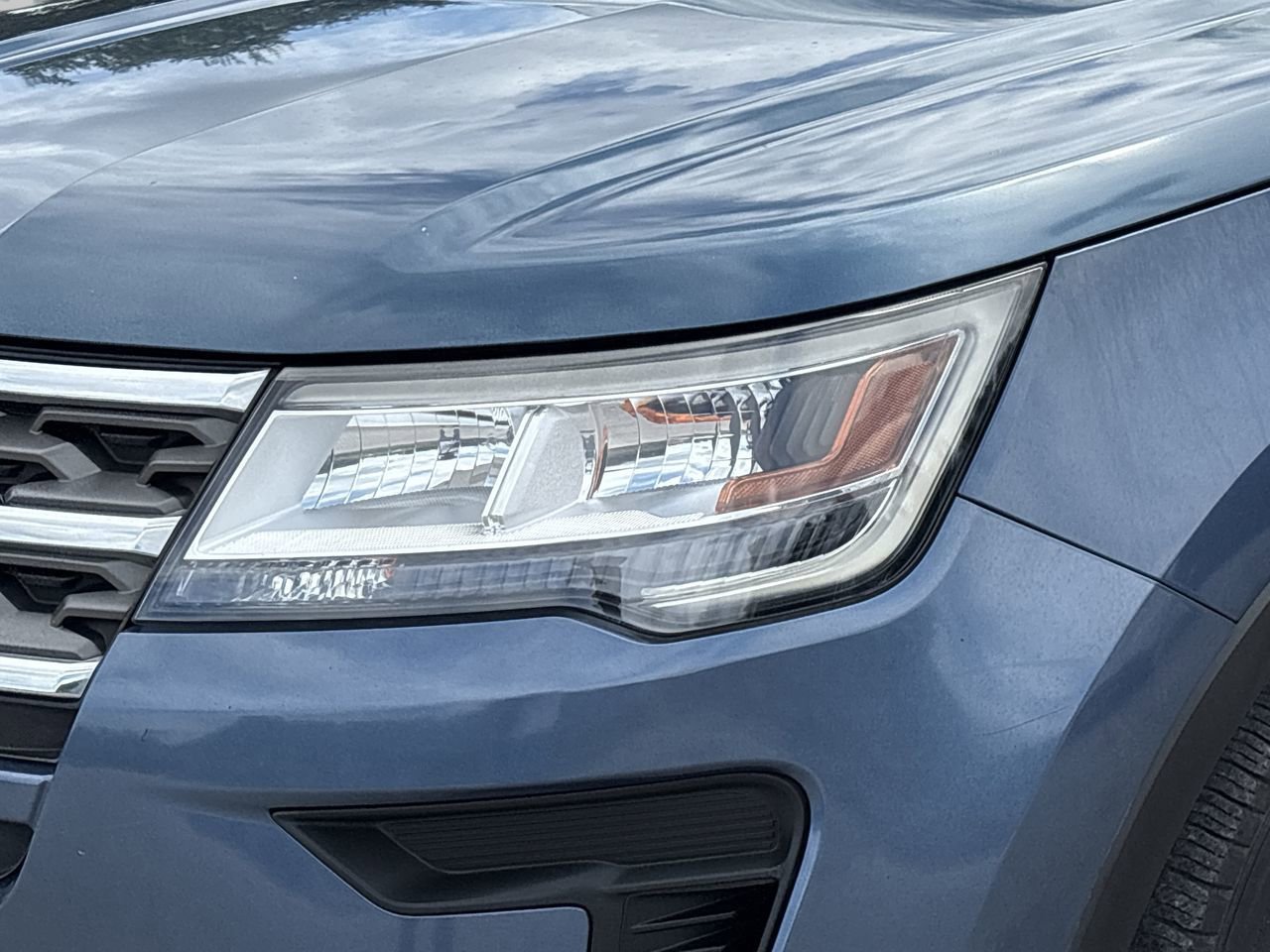 2018 Ford Explorer Sport photo 26