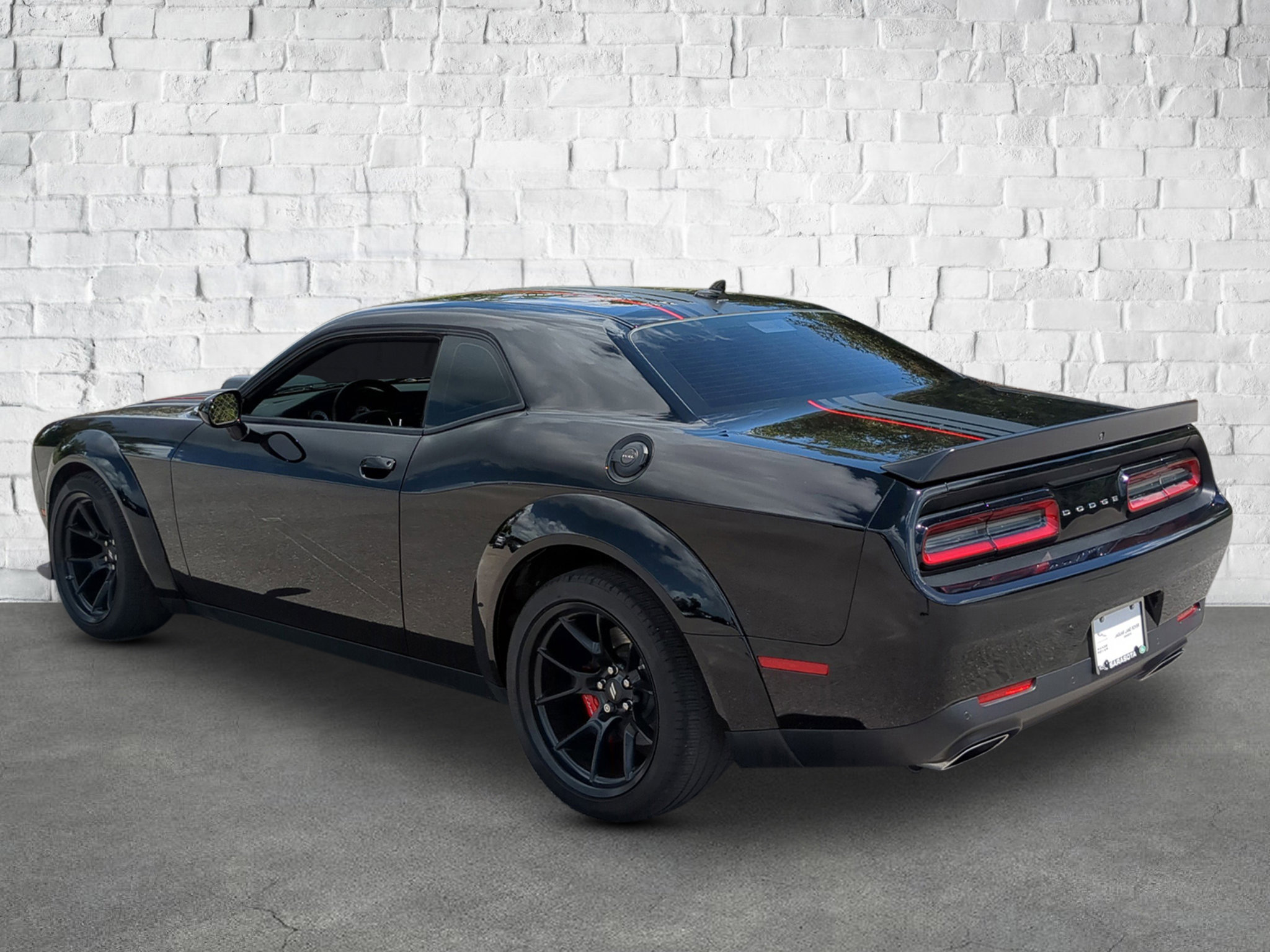 2023 Dodge Challenger R/T Scat Pack Widebody photo 6