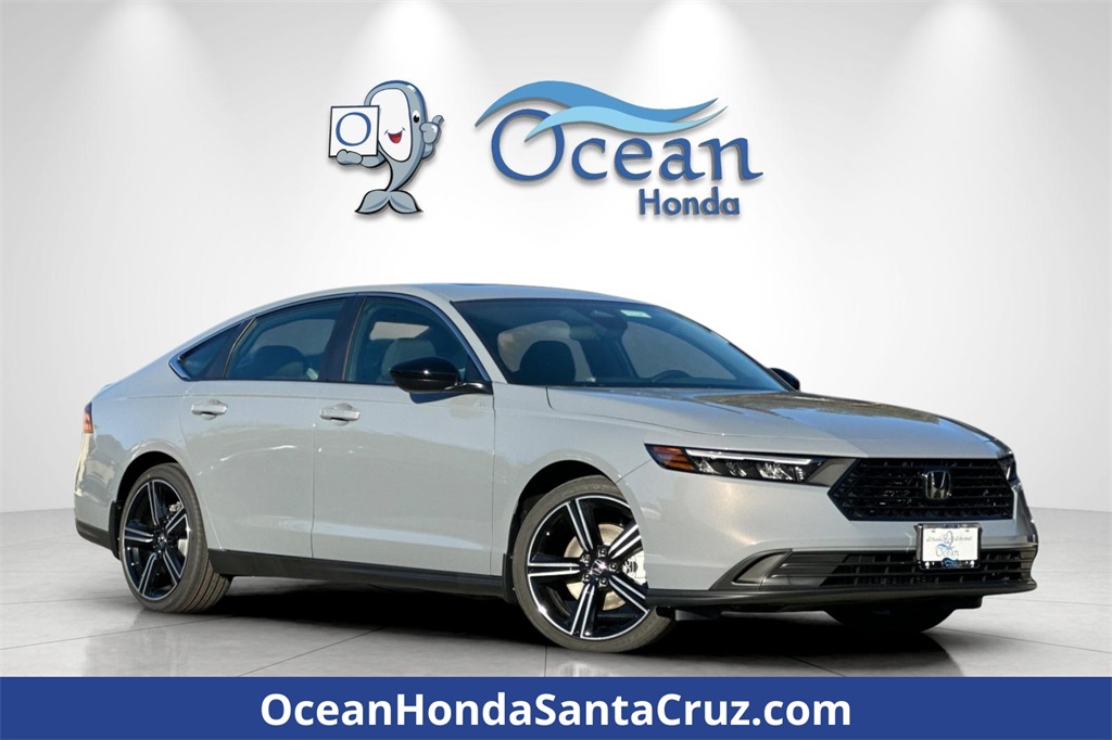 2025 Honda Accord Hybrid Sport's photo